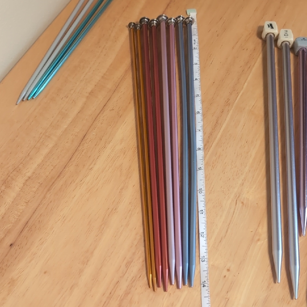 Colorful Knitting Needles Set - Picture 4 of 9